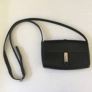 Lamarthe Black Leather Crossbody Purse GUC